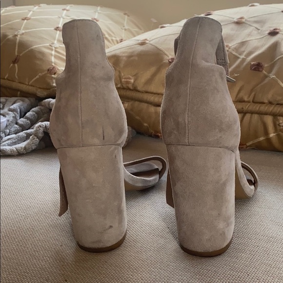 Steve Madden heels - Picture 3 of 5
